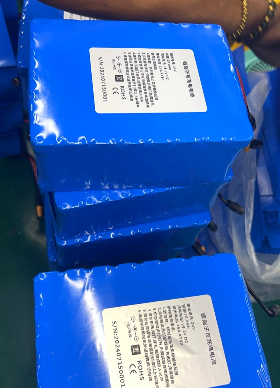 12V 24V LiFePO4 deep cycle battery packs ready for shipment